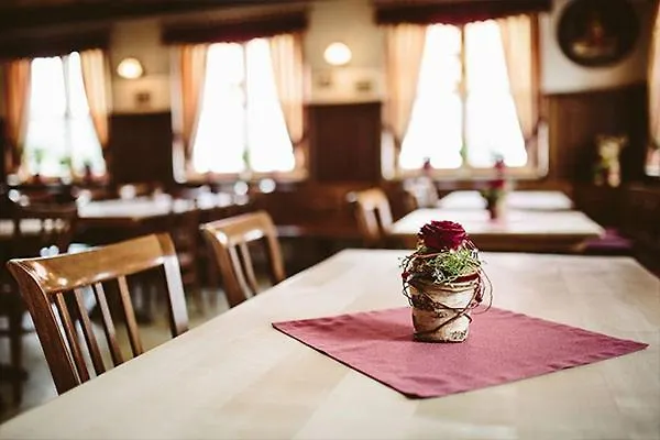 Inn Gasthof Krone Ochsenfeld